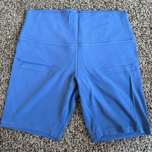 LULULEMON women’s 7in Align biker shorts, light blue, size 12
